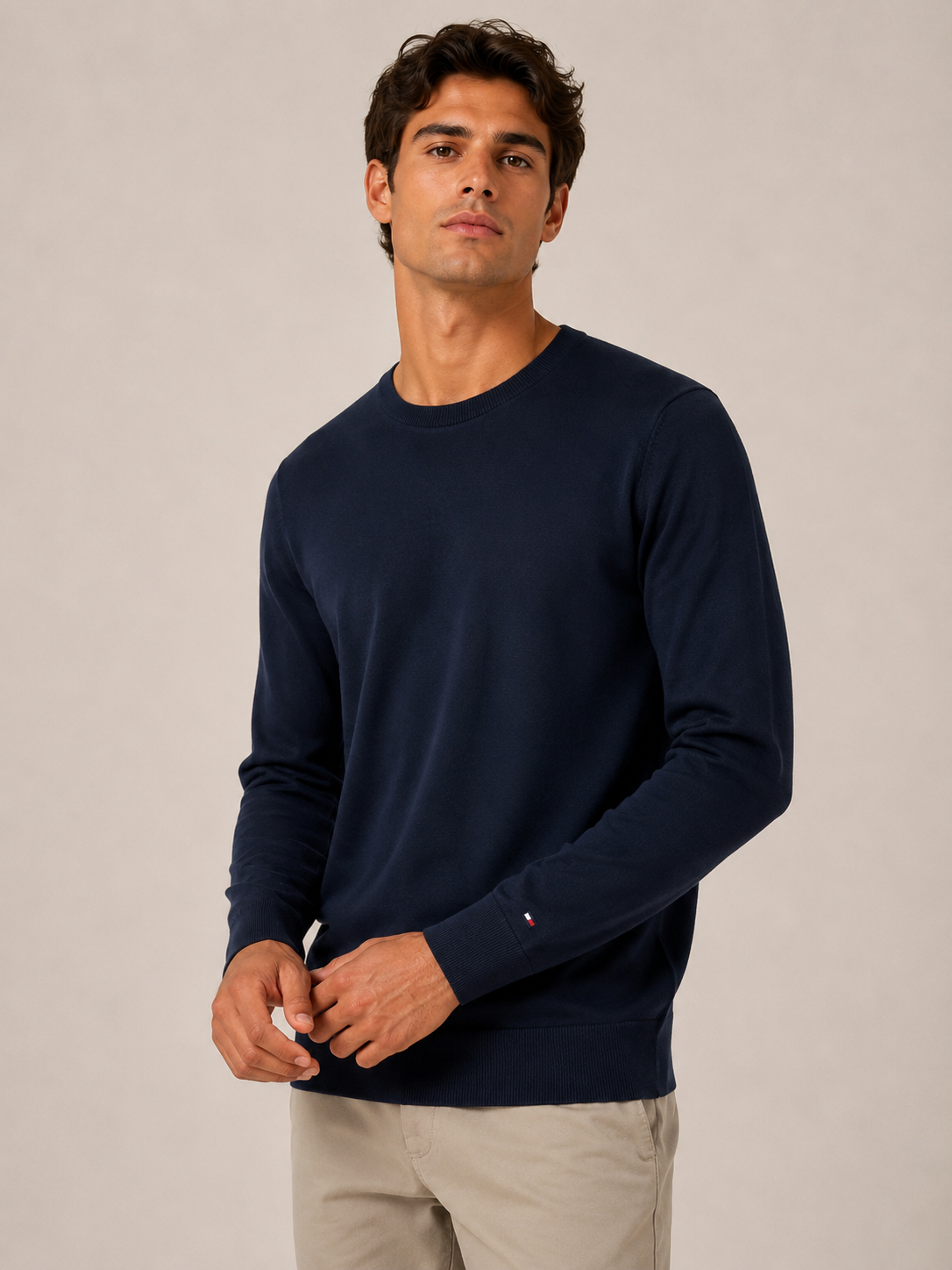 Maglione Girocollo In Lana Merino Con Logo Bandierina Ricamato