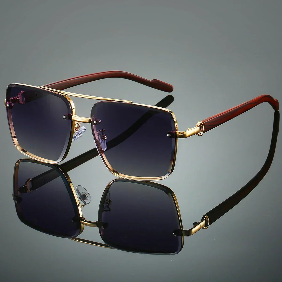 OCHELARI DE SOARE VALDORO