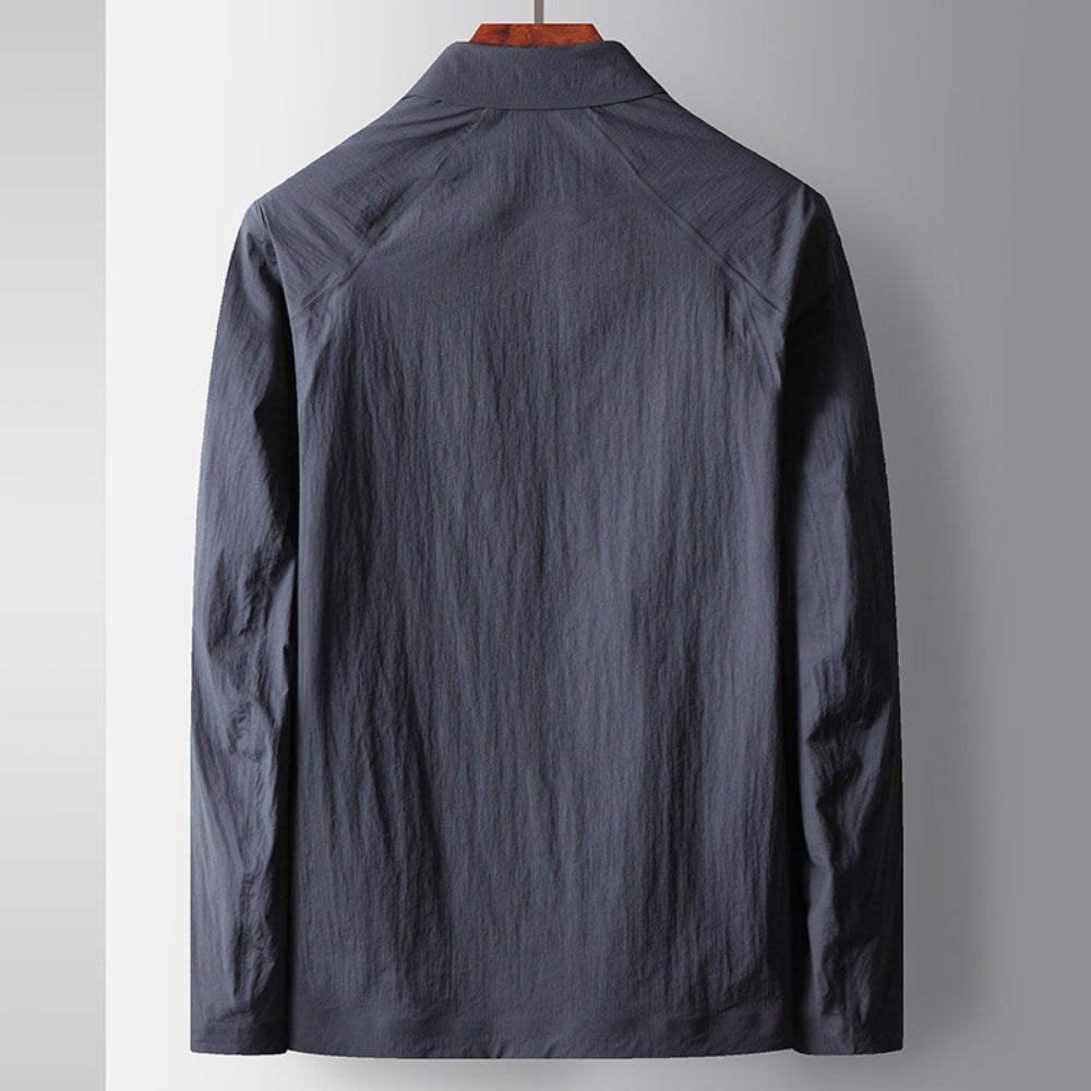 Nahtlose leichte Reversjacke im Old-Money-Stil
