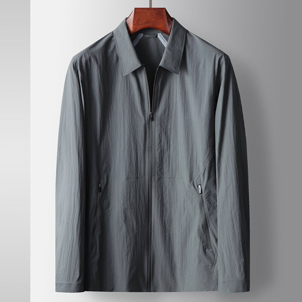 Nahtlose leichte Reversjacke im Old-Money-Stil