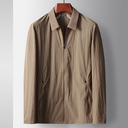 Nahtlose leichte Reversjacke im Old-Money-Stil