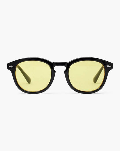 Solbriller med farget glass i Old Money-stil