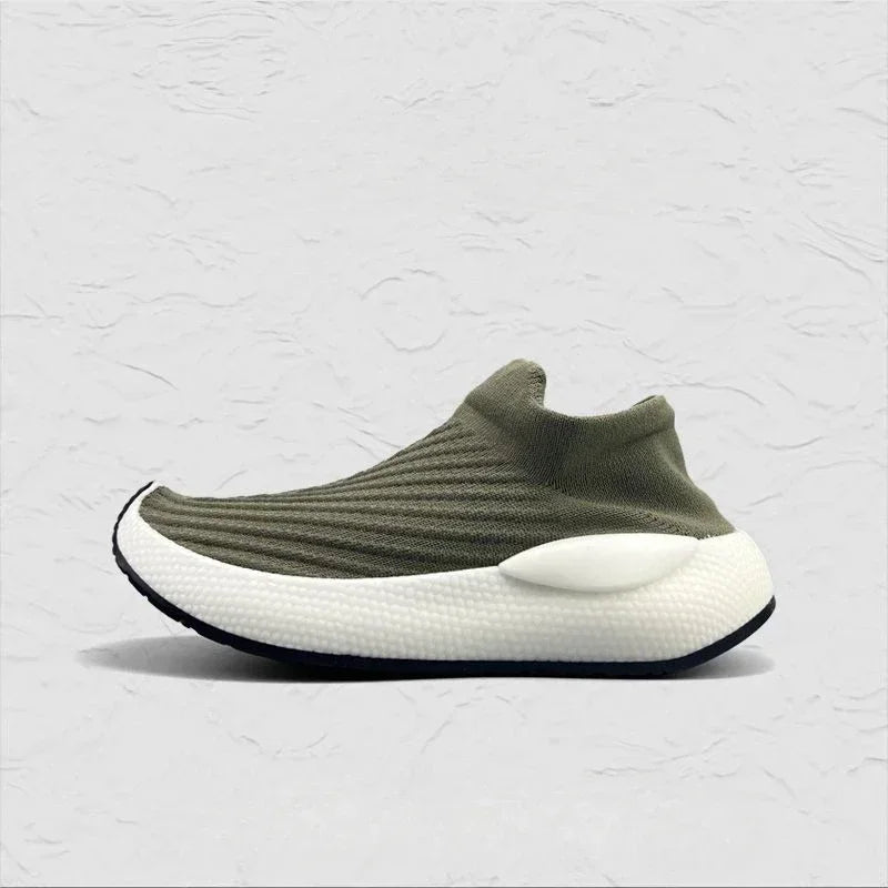 AEROFLEX KNIT SNEAKERS