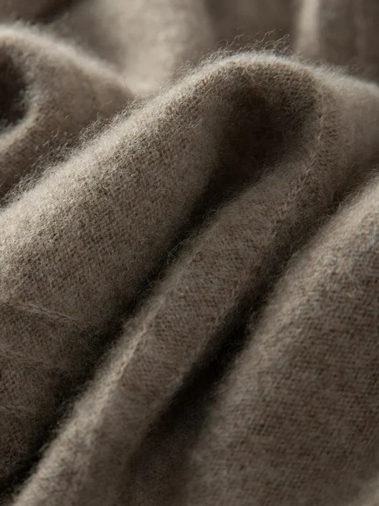 100% CASHMERE SWEATER
