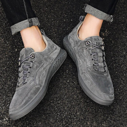 1987 SUEDE SNEAKERS