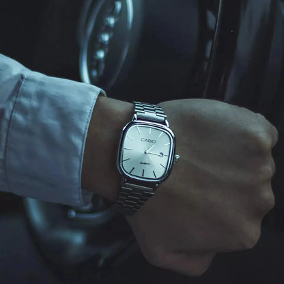 C A S I O Luxurious 36mm Watch - Water Resistant | Transferred steel Relógio CASIO Luxurious 36mm - Unissex Resistente à água | Aço Inoxidável Minha loja 