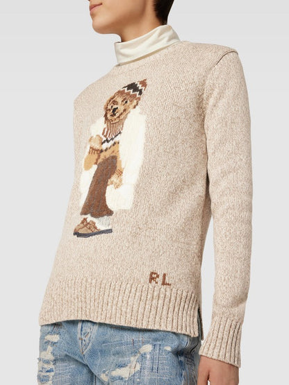 L.R Sweater | Bear White Coat