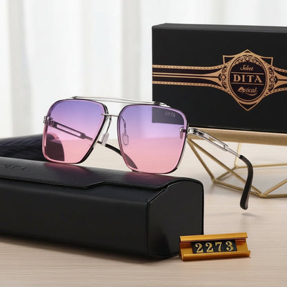 Titanium Look - Dita