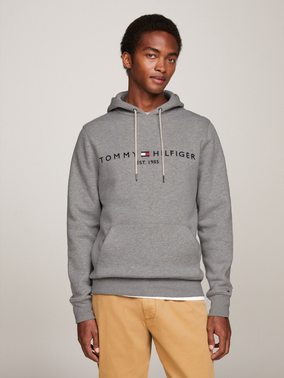 TH-hoodie för män (utförsäljning)